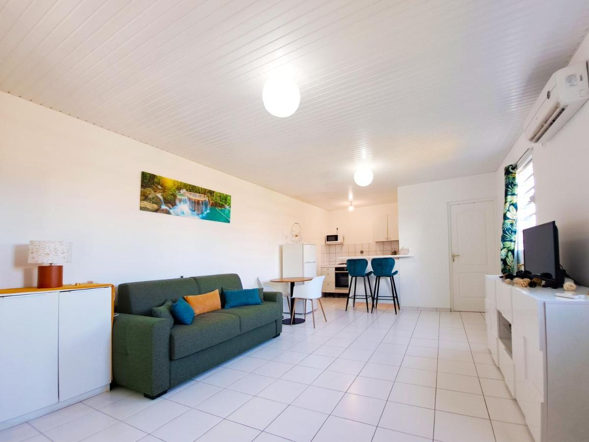 Grand Studio Meuble De 35M² Leilighet Fort-de-France Eksteriør bilde